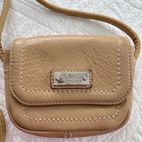 Tignanello mini crossbody camel tan - Picture 2 of 4